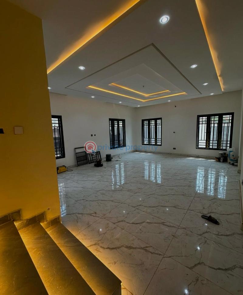 6 bedroom House For Sale Utako Abuja Phase 2  - 1