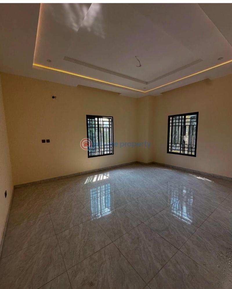 6 bedroom House For Sale Utako Abuja Phase 2  - 8