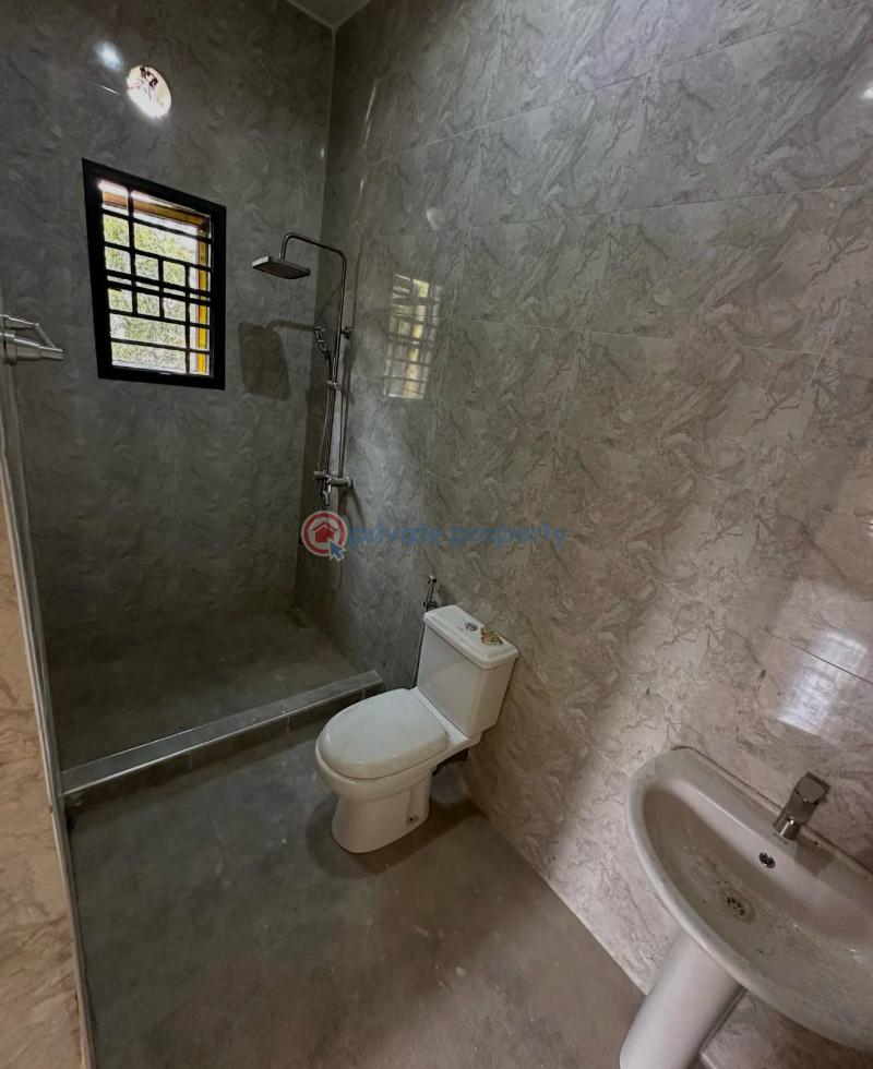 6 bedroom House For Sale Utako Abuja Phase 2  - 7