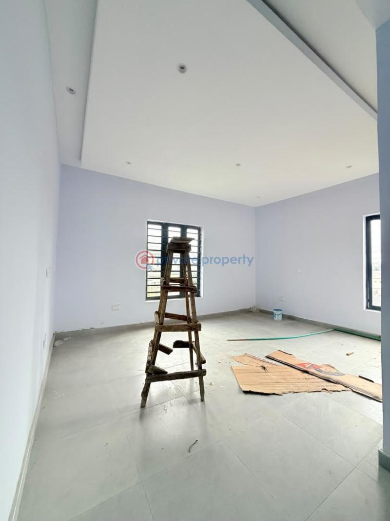 3 bedroom Self Contain For Sale Maryland Ikeja Lagos - 16