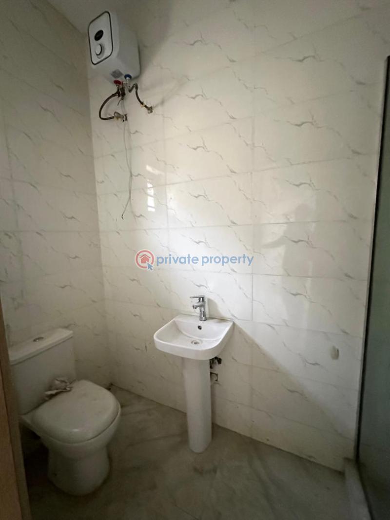 3 bedroom Block Of Flats For Sale Jakande Lekki Lagos - 14