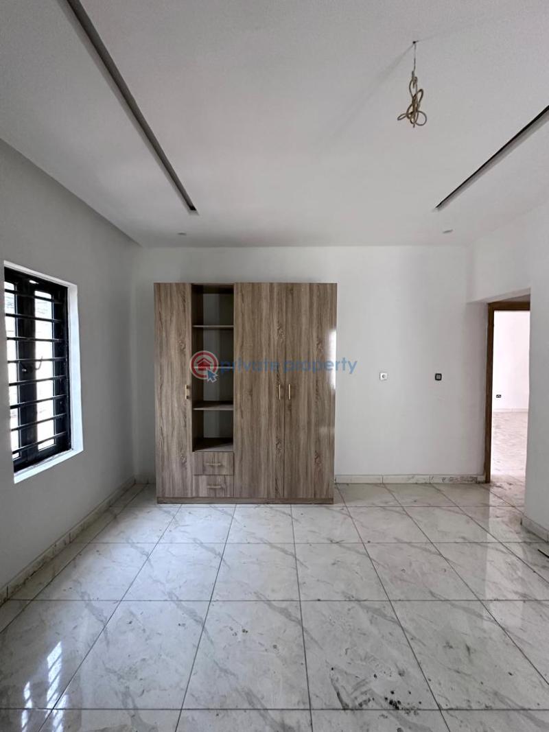 3 bedroom Block Of Flats For Sale Jakande Lekki Lagos - 2