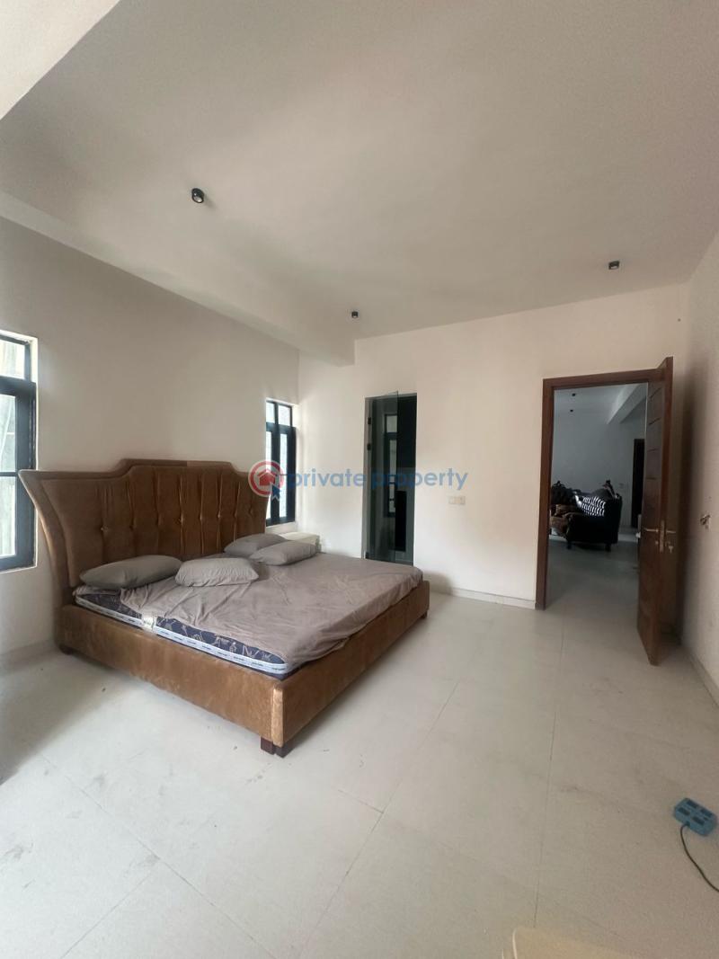 2 bedroom Self Contain For Sale Estate Ikate Elegushi Lekki Lagos - 4