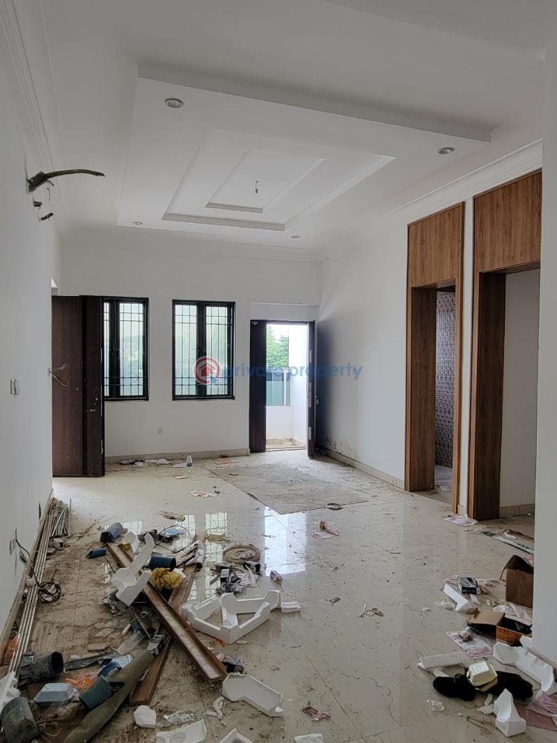Flat & Apartment For Rent Garki Abuja Phase 1  - 1