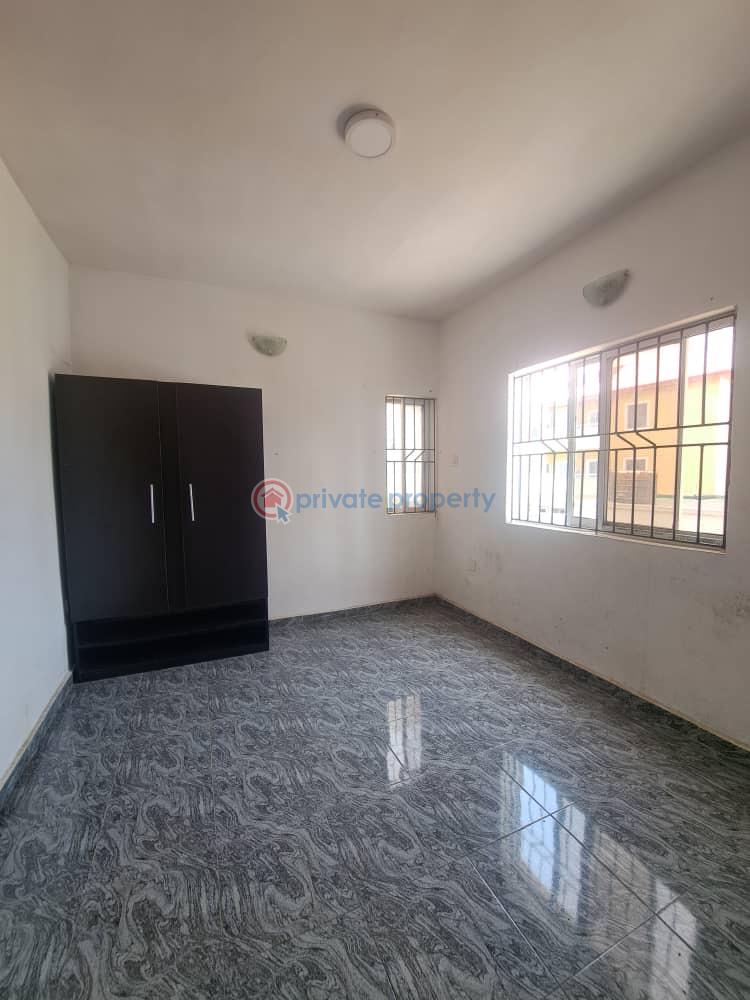 2 bedroom Block Of Flats For Rent Lekki Phase 1 Lagos - 2
