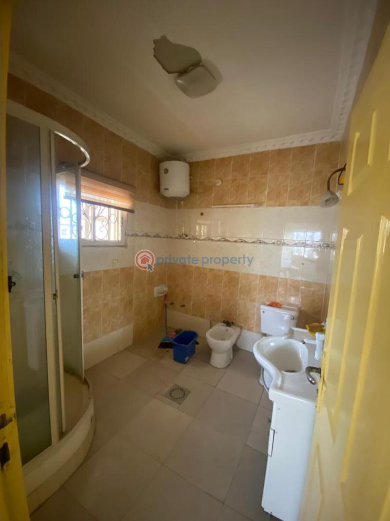 2 bedroom Block Of Flats For Rent Lekki Phase 1 Lagos - 3