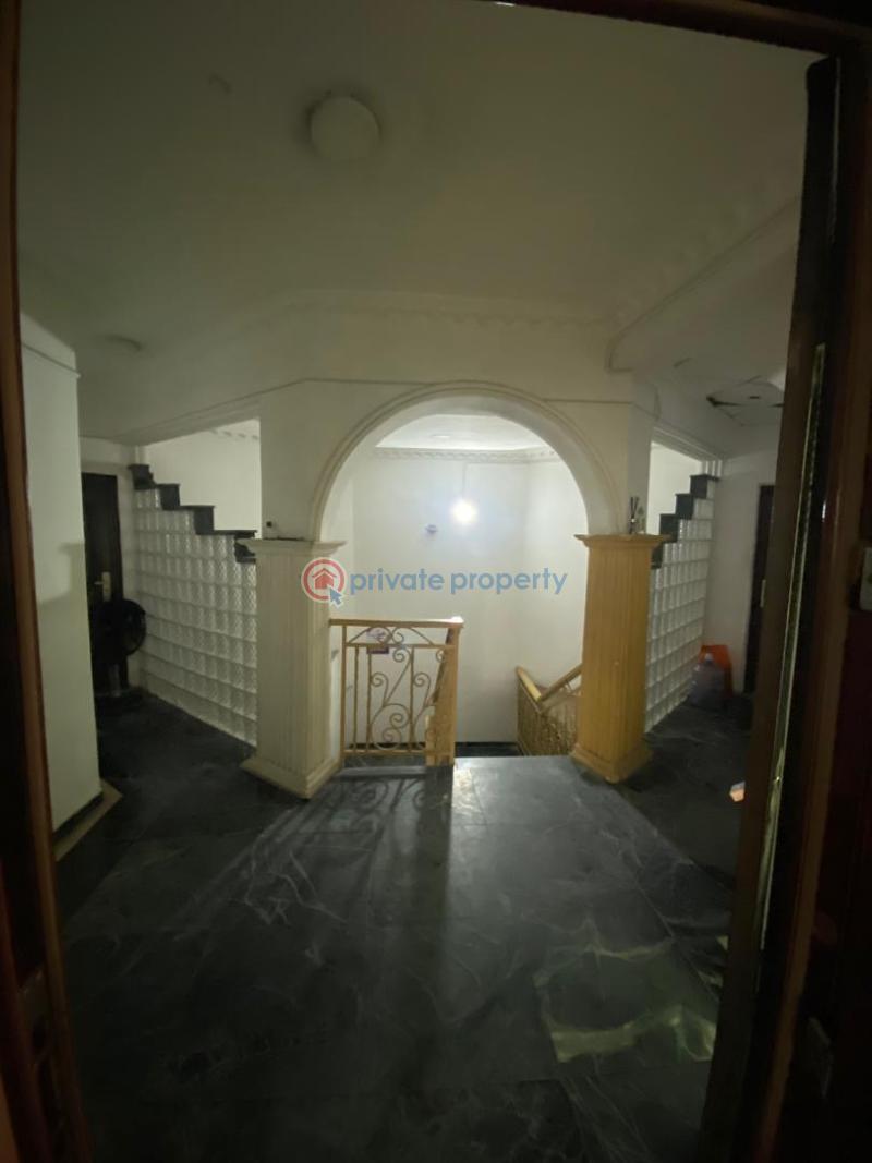 2 bedroom Block Of Flats For Rent Lekki Phase 1 Lagos - 0