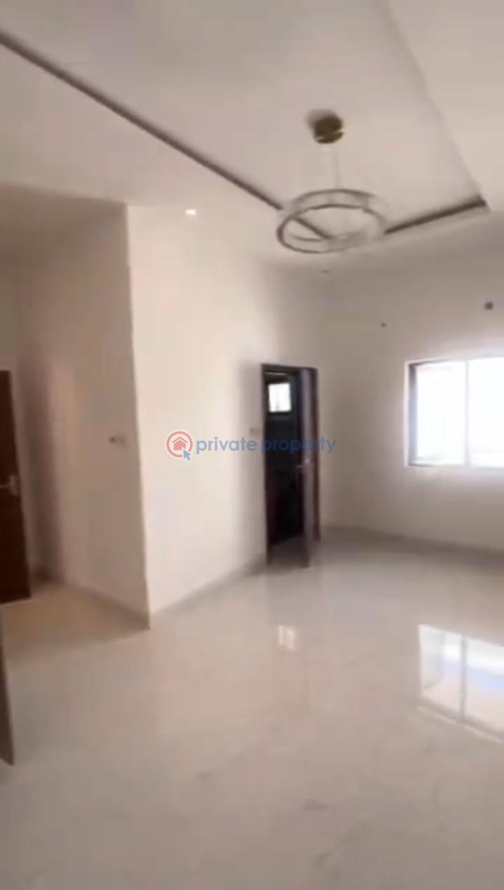 2 bedroom Block Of Flats For Sale Sangotedo Lagos - 3