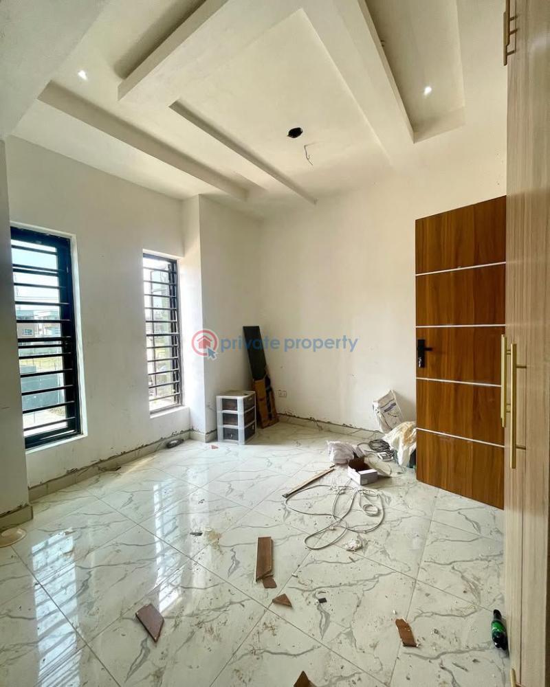2 bedroom Flat & Apartment For Rent Ikate Elegushi Lekki Lagos - 0