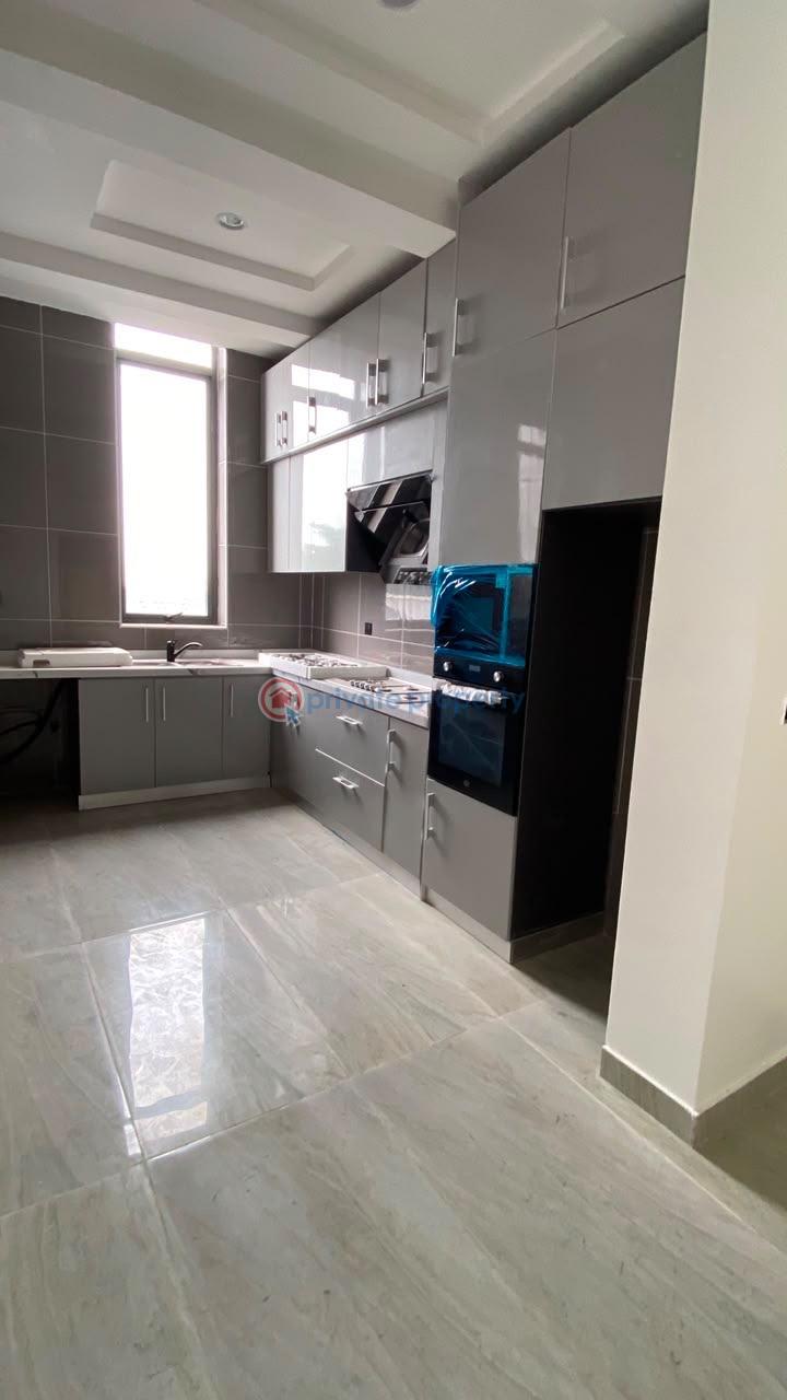 2 bedroom Block Of Flats For Rent Off Admiralty Main Lekki Phase 1 Lekki Phase 1 Lagos - 3