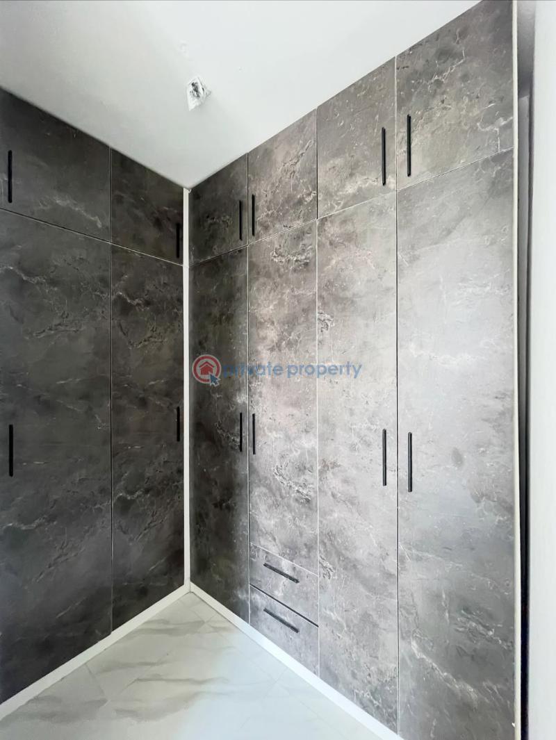 2 bedroom Flat & Apartment For Sale Lekki Phase 1 Lagos - 1