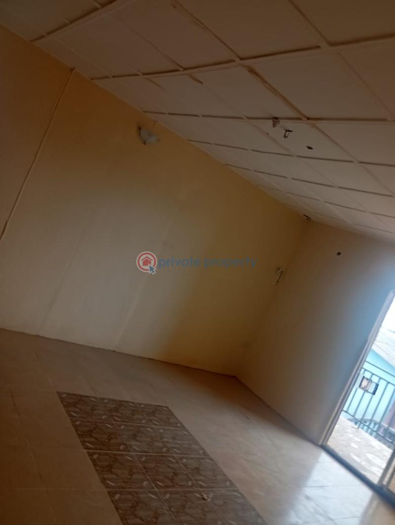 2 bedroom Flat & Apartment For Rent Ebute Ikorodu Lagos - 2