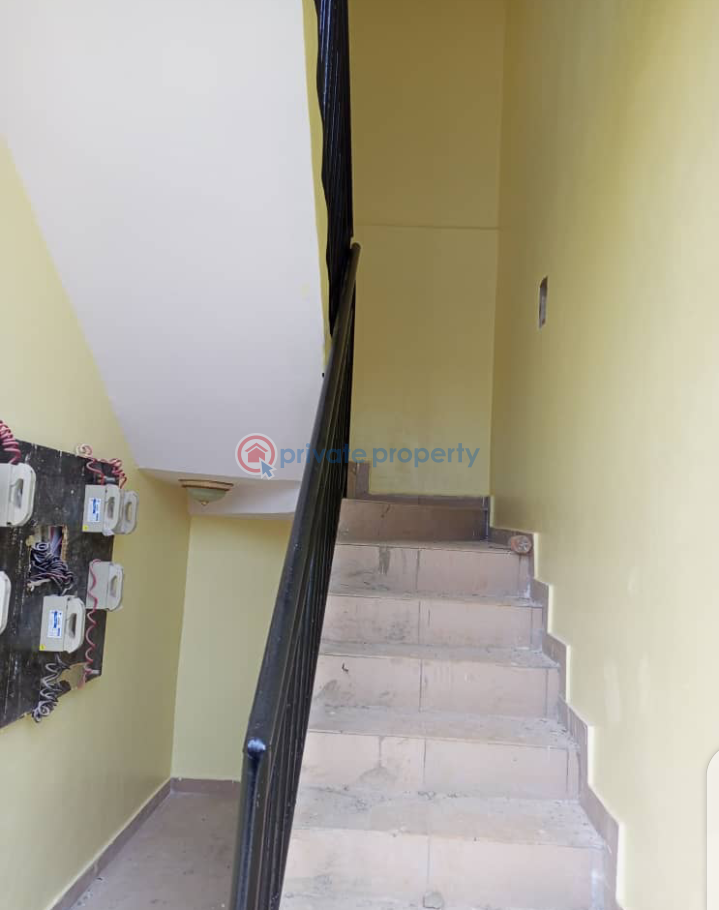 2 bedroom Block Of Flats For Rent Alagbole/ajuwon Ojodu Lagos - 3