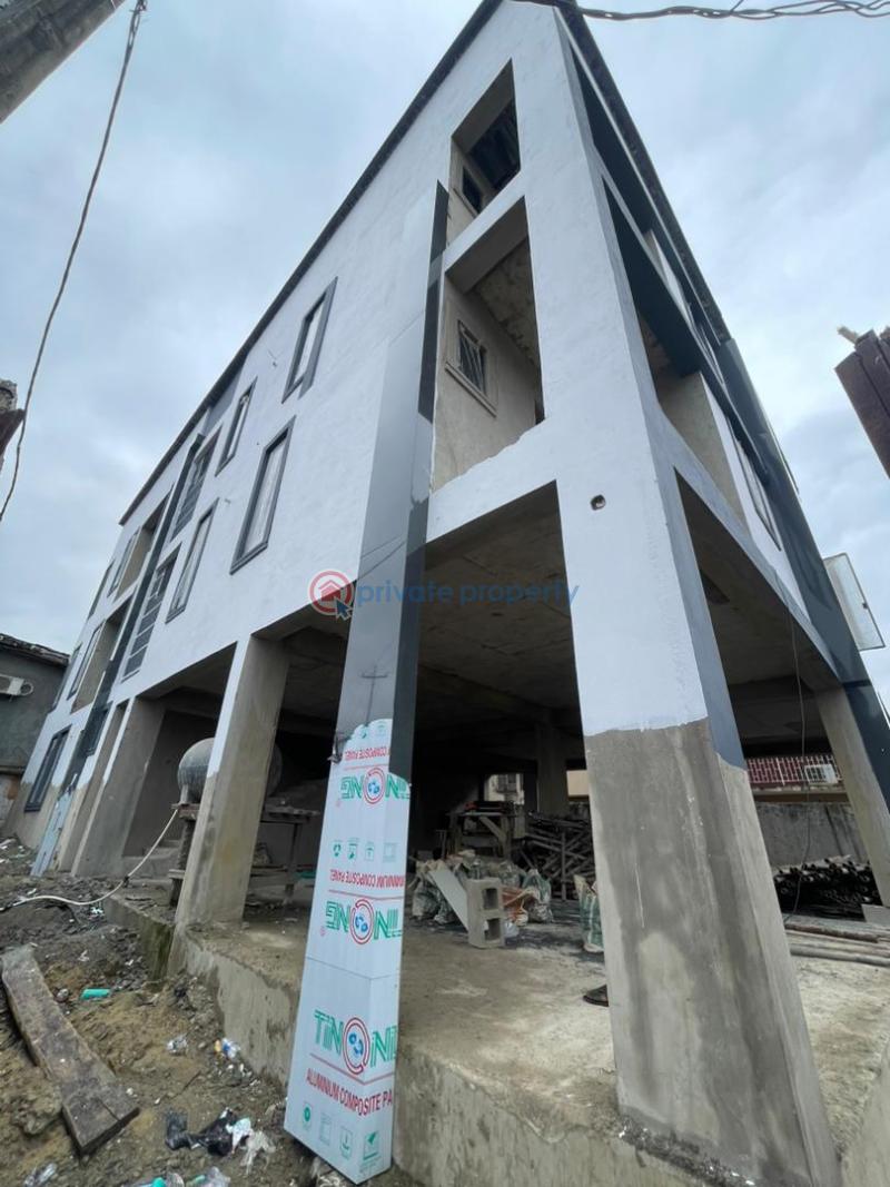 2 bedroom Flat & Apartment For Sale Surulere Lagos - 0