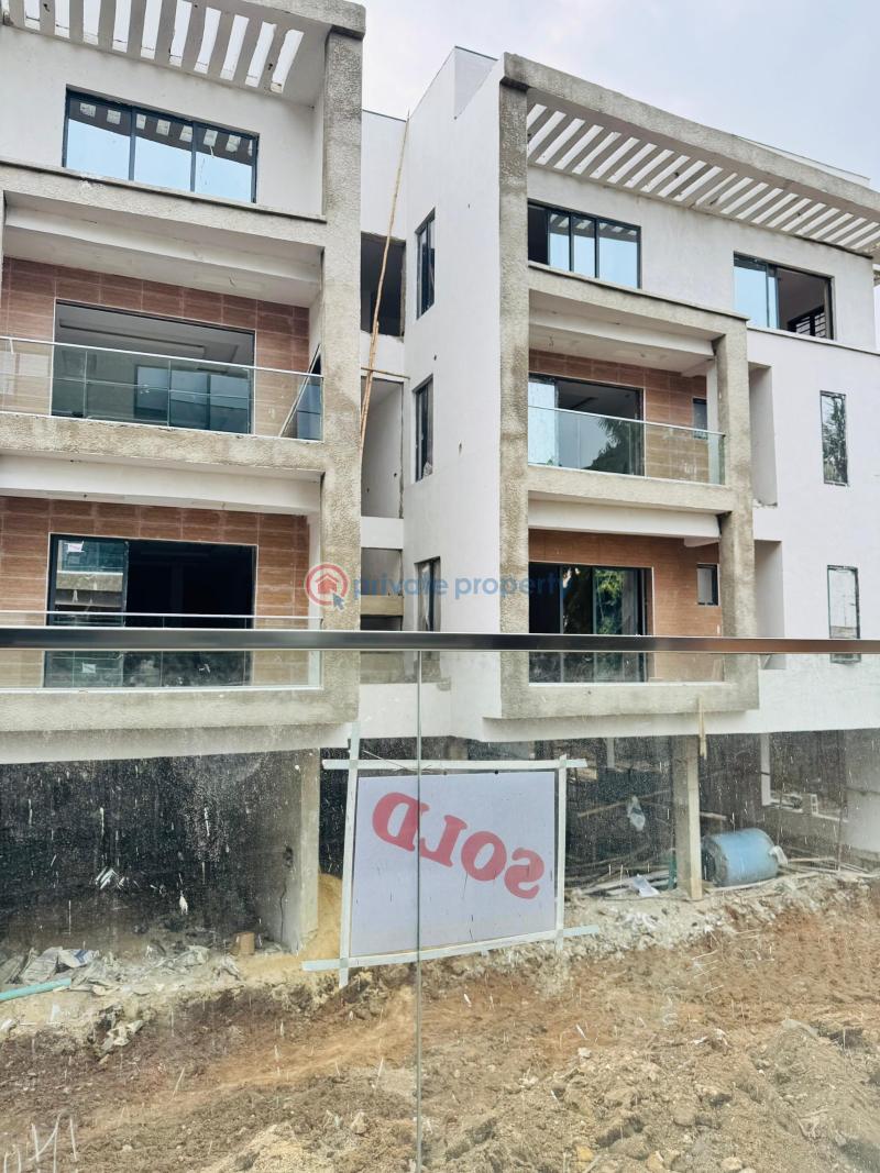 2 bedroom Block Of Flats For Sale Adeniyi Jones Ikeja Lagos - 0