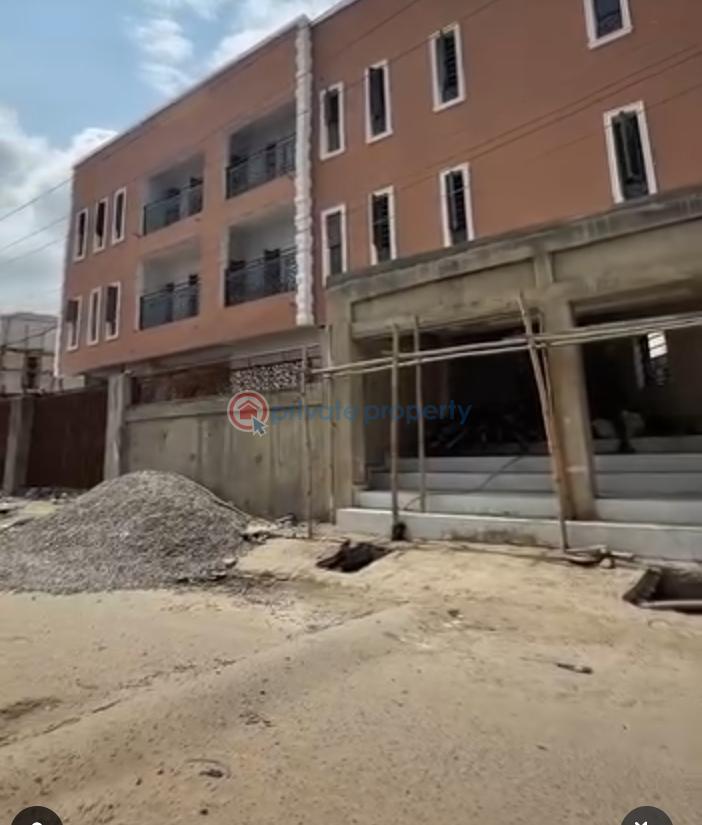 2 bedroom Flat & Apartment For Sale Off Bode Thomas Surulere Lagos - 1