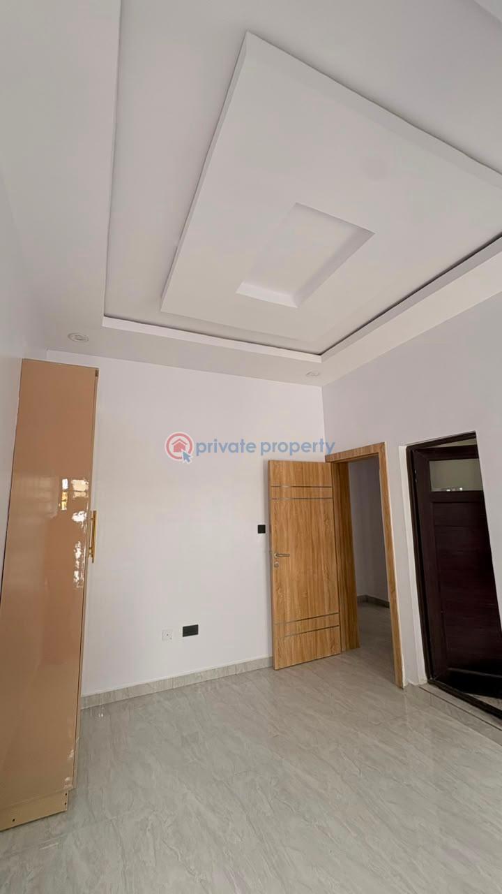 House For Rent House 33, Bamboo Street, Kolapo Ishola Gra Off Iyana Church General Gas Road Ibadan Oyo - 10