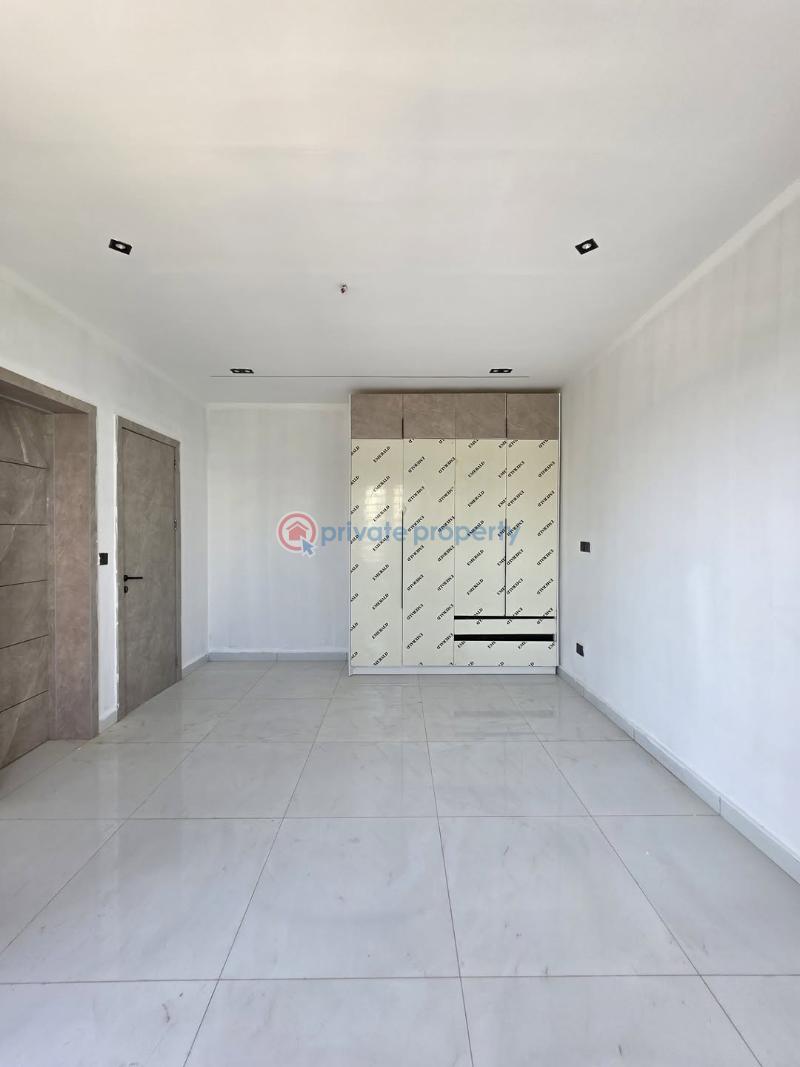 2 bedroom Block Of Flats For Sale Lekki Phase 1 Lagos - 3
