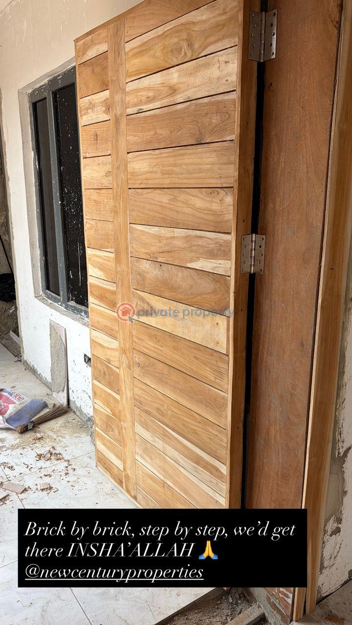 2 bedroom Shared Apartment For Sale Abraham Adesanya Estate Ajah Lagos - 2