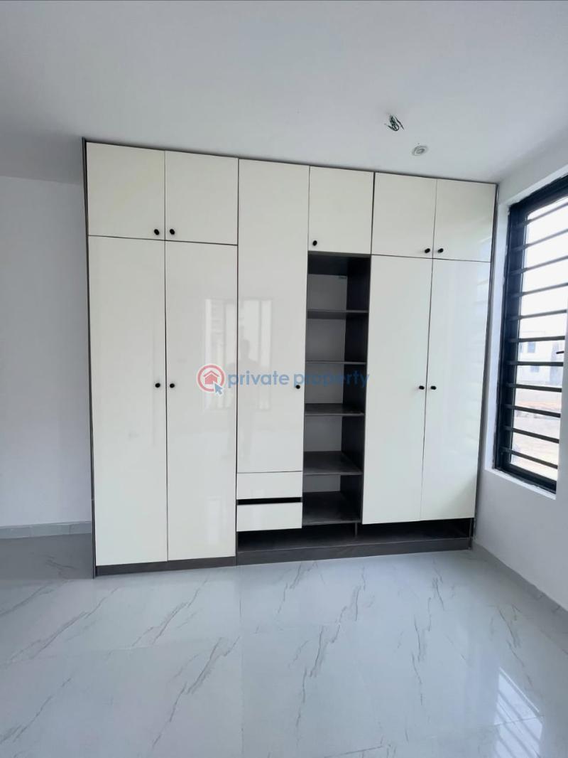 2 bedroom Block Of Flats For Rent Lekki Phase 1 Lagos - 6