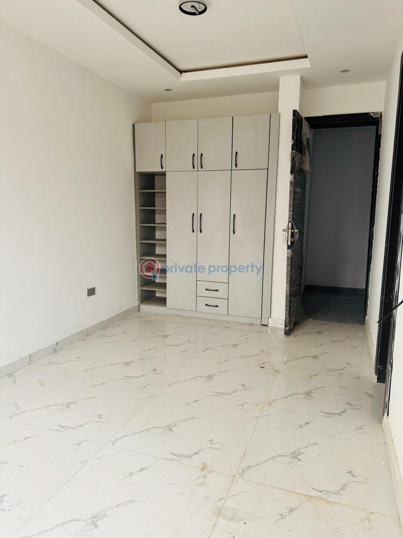 2 bedroom Block Of Flats For Sale Adeniyi Jones Ikeja Lagos - 3