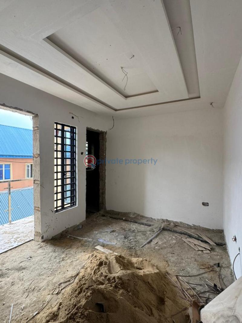 2 bedroom Flat & Apartment For Sale Akoka, Yaba Akoka Yaba Lagos - 18