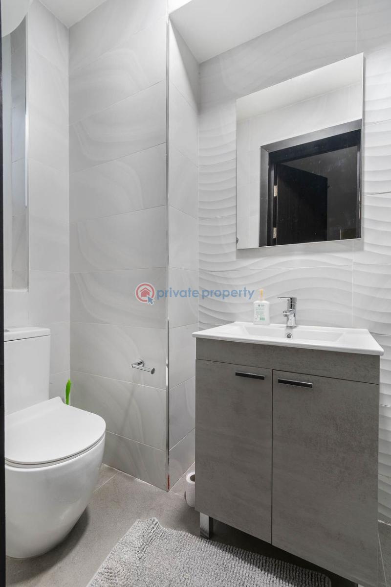 2 bedroom apartment - 14 2 bedroom Block Of Flats Short let Adebisi Omotola Close Victoria Island Lagos - 14