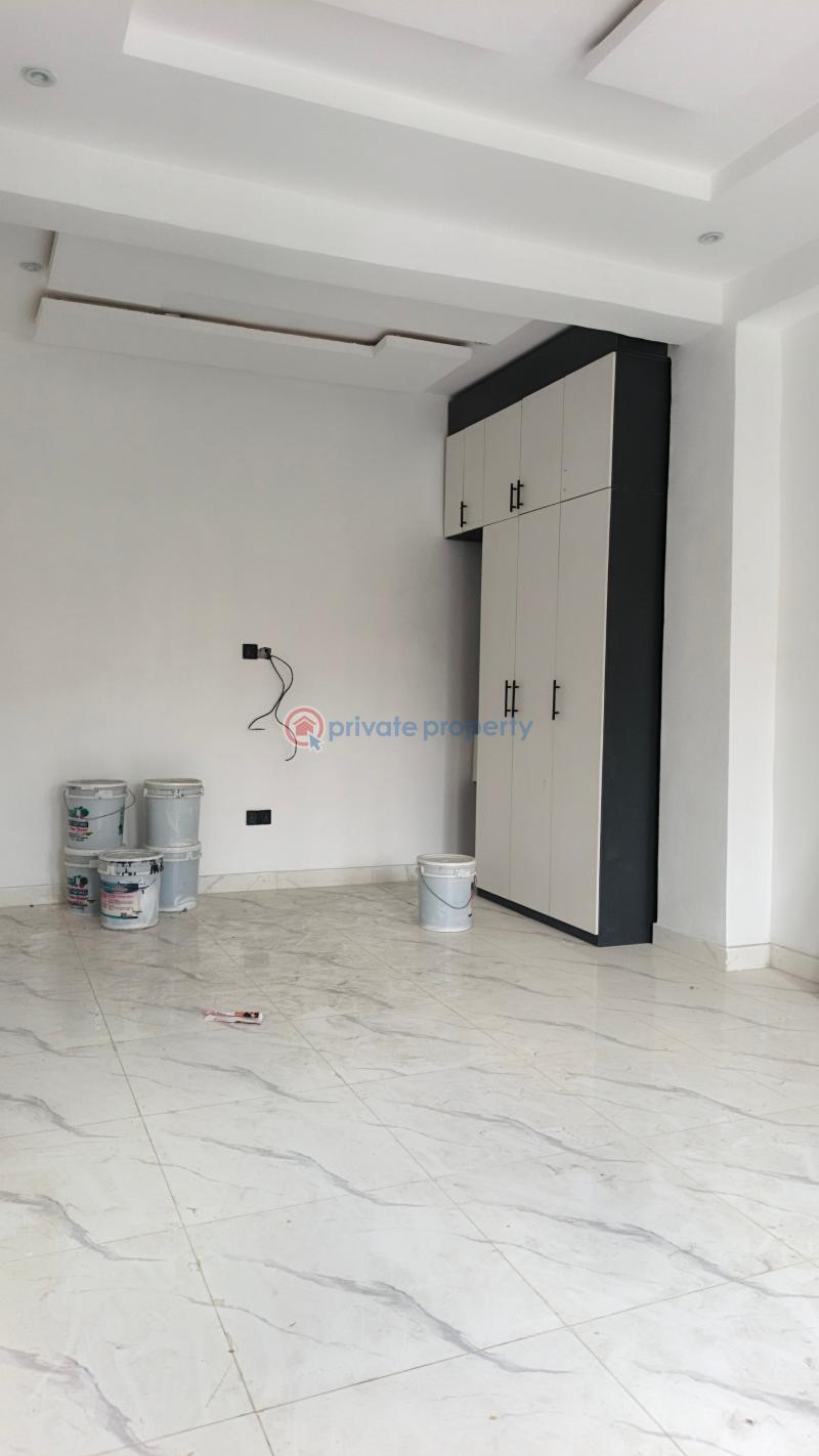2 bedroom Self Contain For Rent Ologolo Lekki Lagos - 4