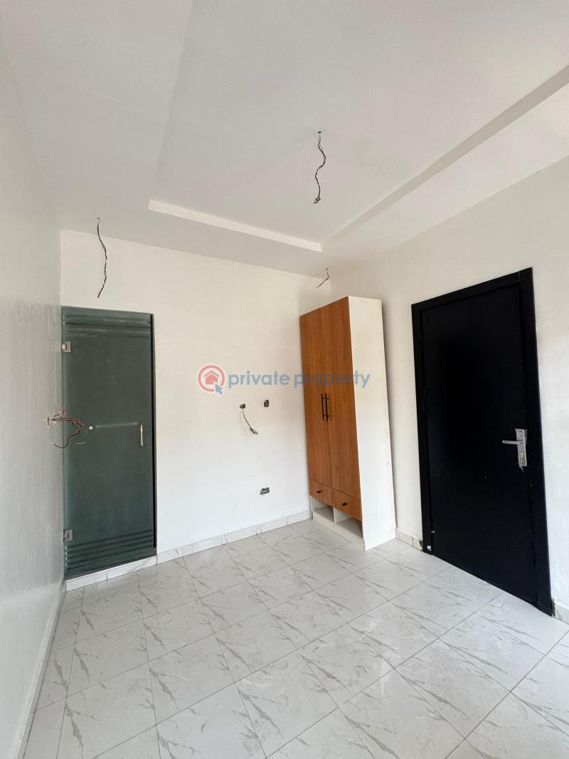 2 bedroom Flat & Apartment For Sale Gbagada Lagos - 12
