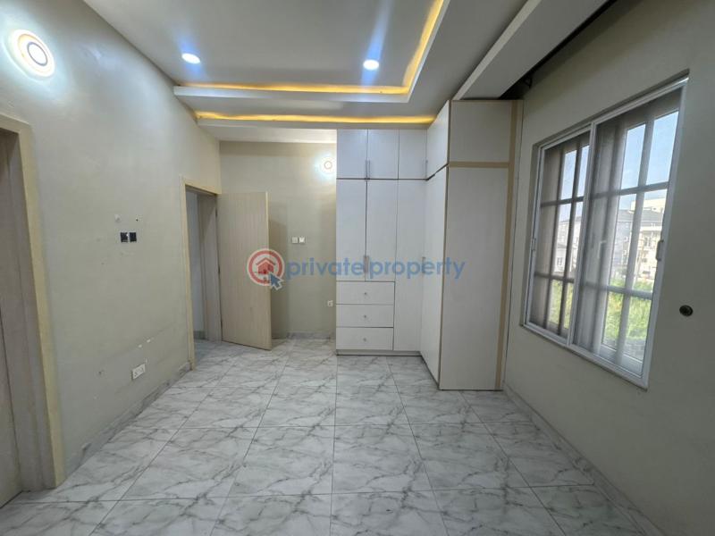 2 bedroom Flat & Apartment For Rent Dupe Oguntade Street Ikate Elegushi Lekki Lagos - 3