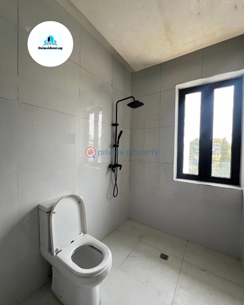 2 bedroom Block Of Flats For Sale Ikate Elegushi Lekki Lagos - 4