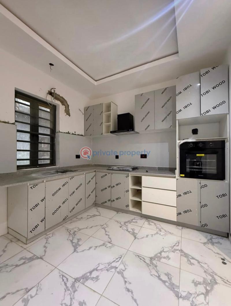 2 bedroom Block Of Flats For Rent Ikate Elegushi Lekki Lagos - 1