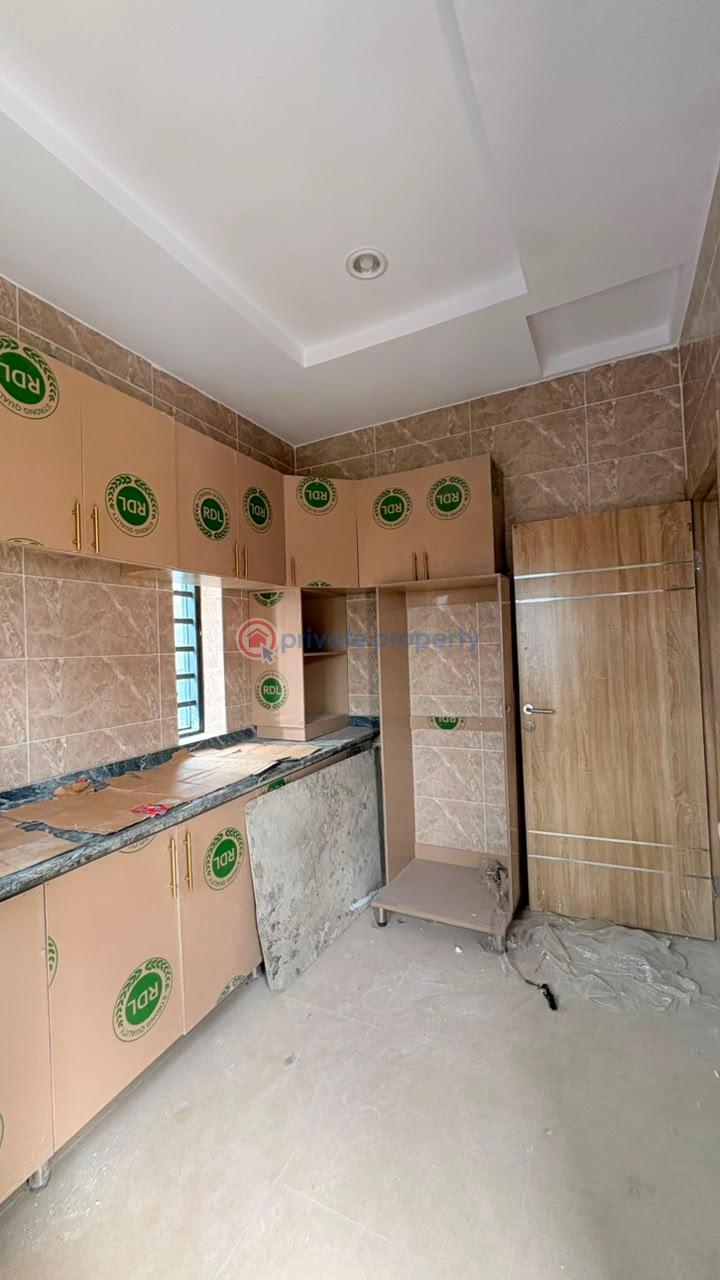 House For Rent House 33, Bamboo Street, Kolapo Ishola Gra Off Iyana Church General Gas Road Ibadan Oyo - 4