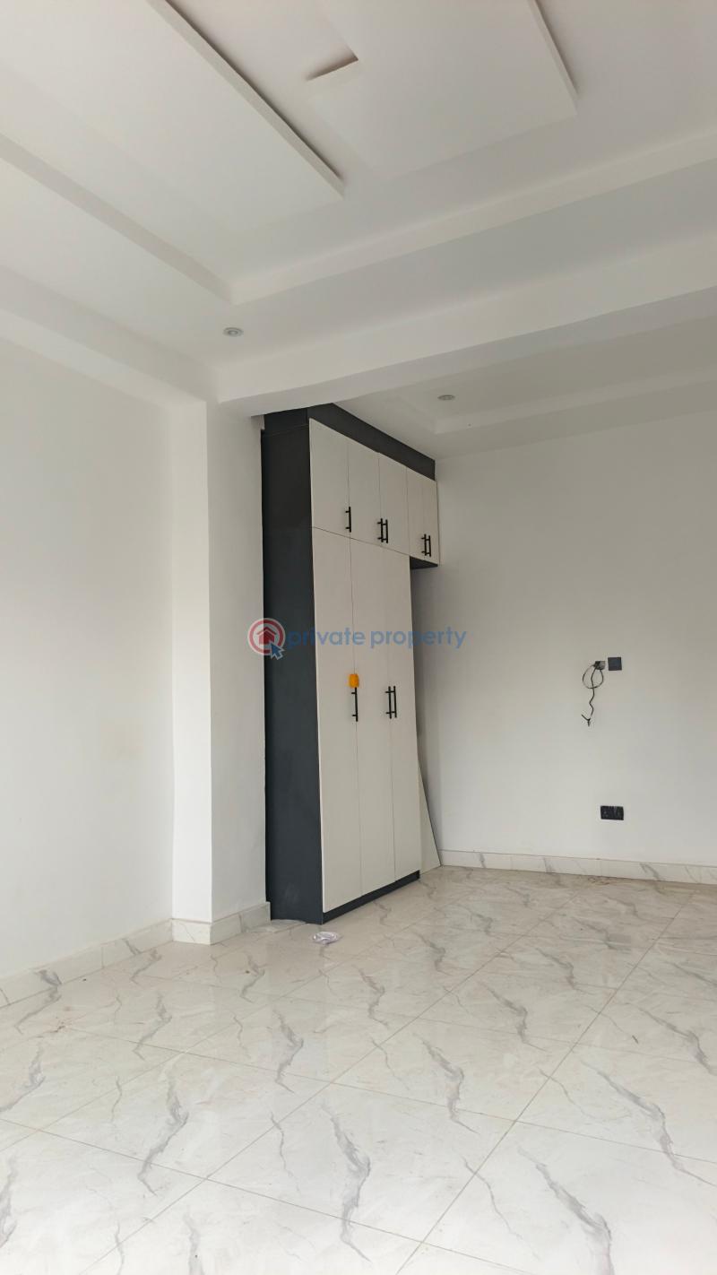 2 bedroom Self Contain For Rent Ologolo Lekki Lagos - 8