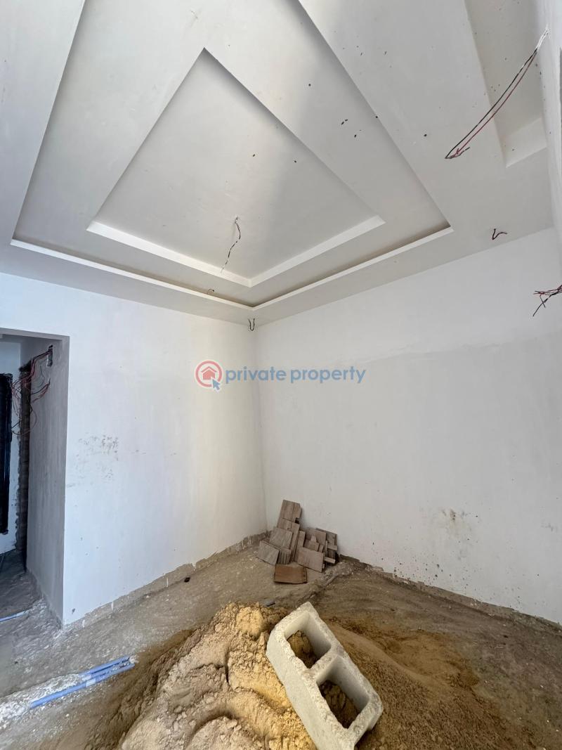 2 bedroom Flat & Apartment For Sale Akoka, Yaba Akoka Yaba Lagos - 11