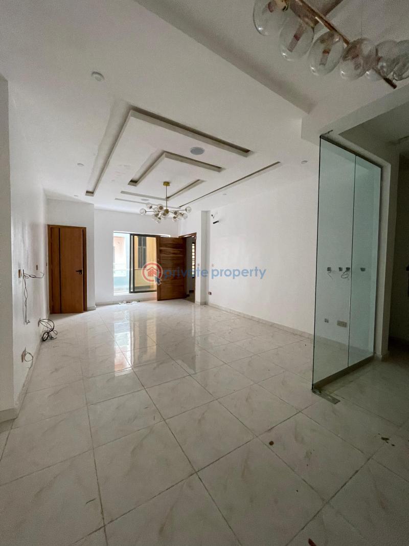 2 bedroom Block Of Flats For Rent Chevron Drive Lekki Lagos - 0