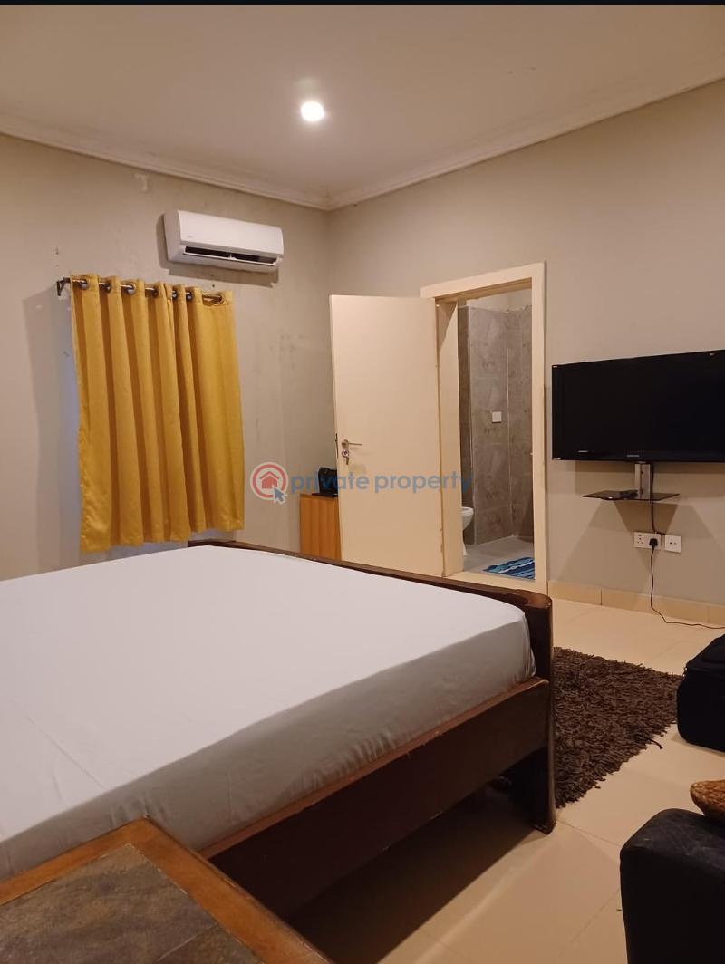 2 bedroom Block Of Flats For Sale Ikota Lekki Lagos - 3