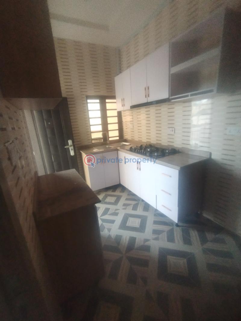 2 bedroom Block Of Flats For Rent Ogunfayo Awoyaya Lekki Lagos Awoyaya Ajah Lagos - 7