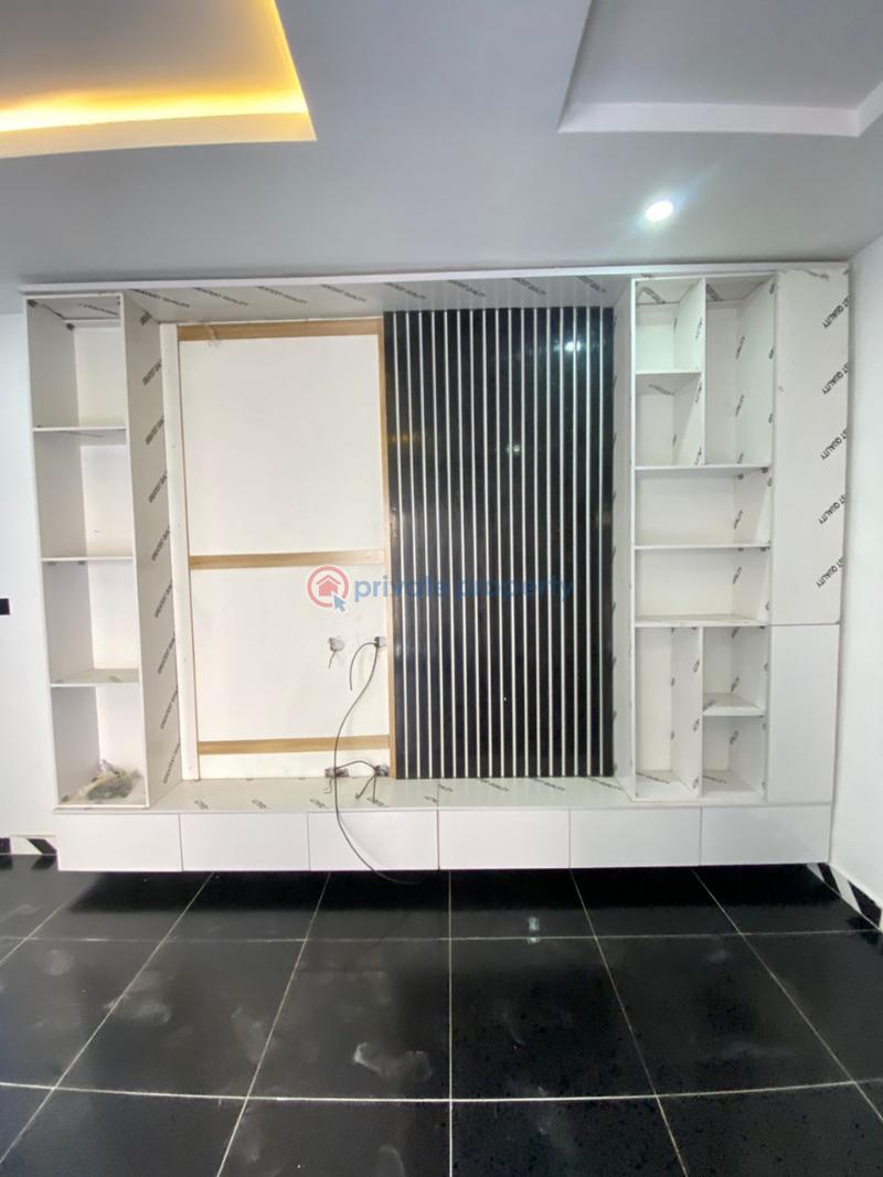 2 bedroom Shared Apartment For Sale Ologolo Lekki Lagos - 1