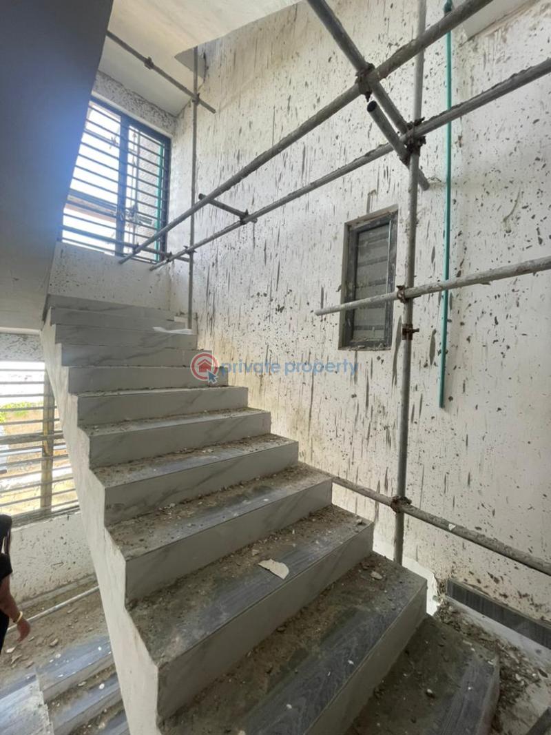 2 bedroom Block Of Flats For Sale Ikate Elegushi Lekki Lagos - 3