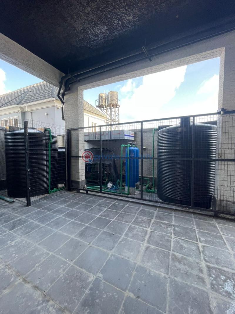 2 bedroom Flat & Apartment For Sale Lekki Lagos - 12