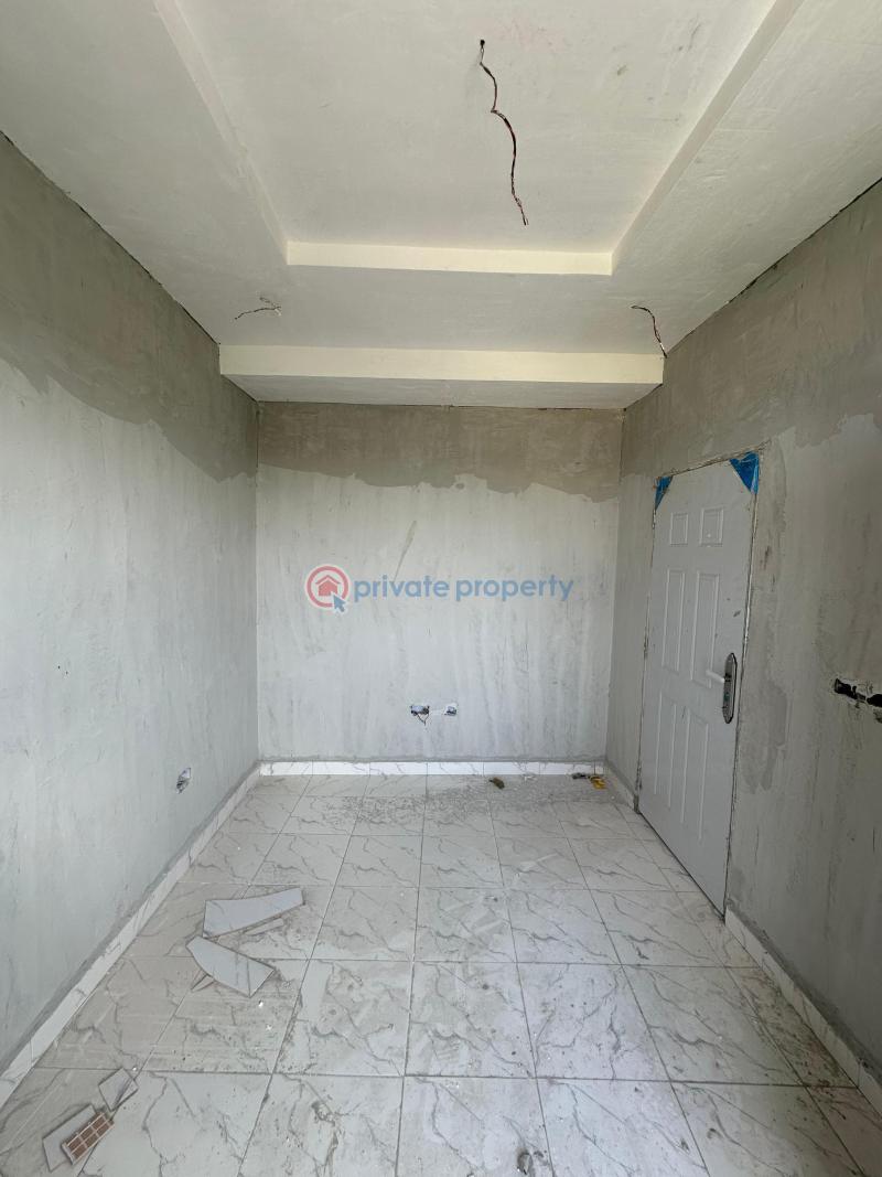 2 bedroom Block Of Flats For Sale Chevron Drive Lekki Lagos - 1