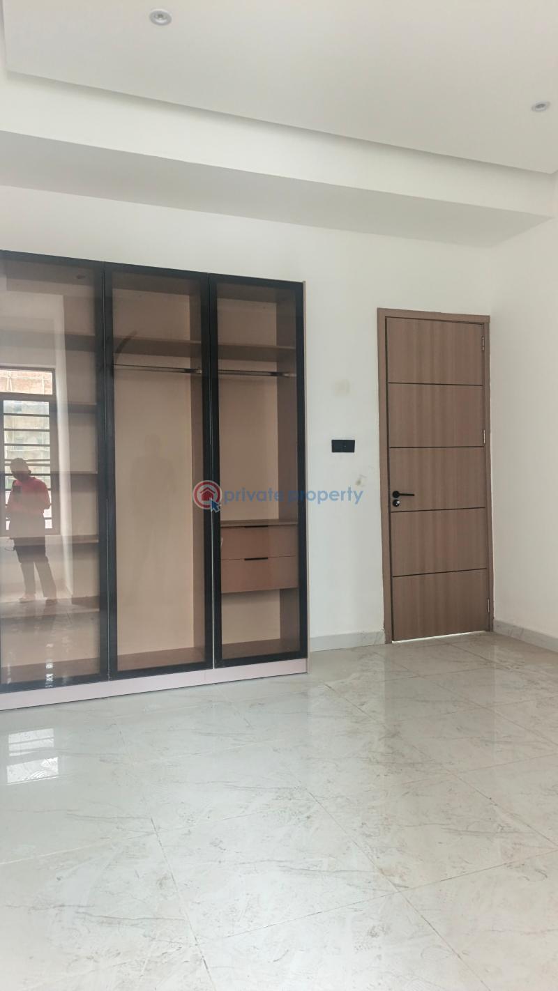 2 bedroom Self Contain For Rent Lekki Phase 1 Lagos - 7