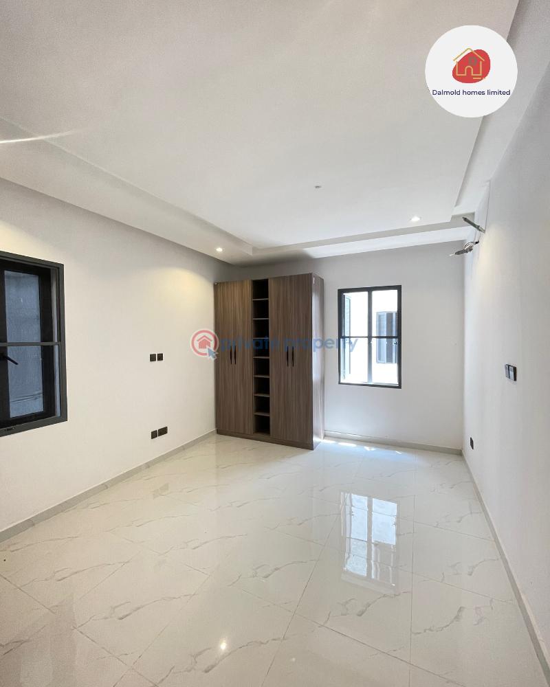 2 bedroom Block Of Flats For Sale Ikate Elegushi Lekki Lagos - 5