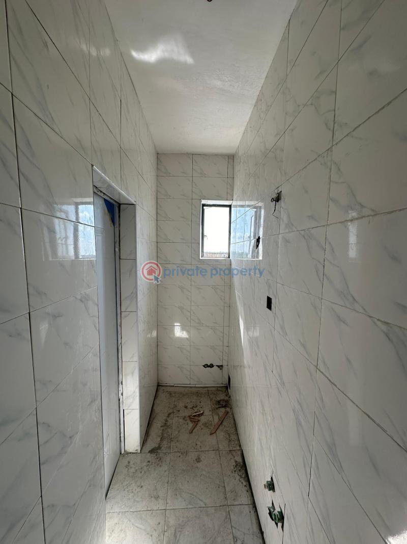 2 bedroom Block Of Flats For Sale Chevron Drive Lekki Lagos - 8