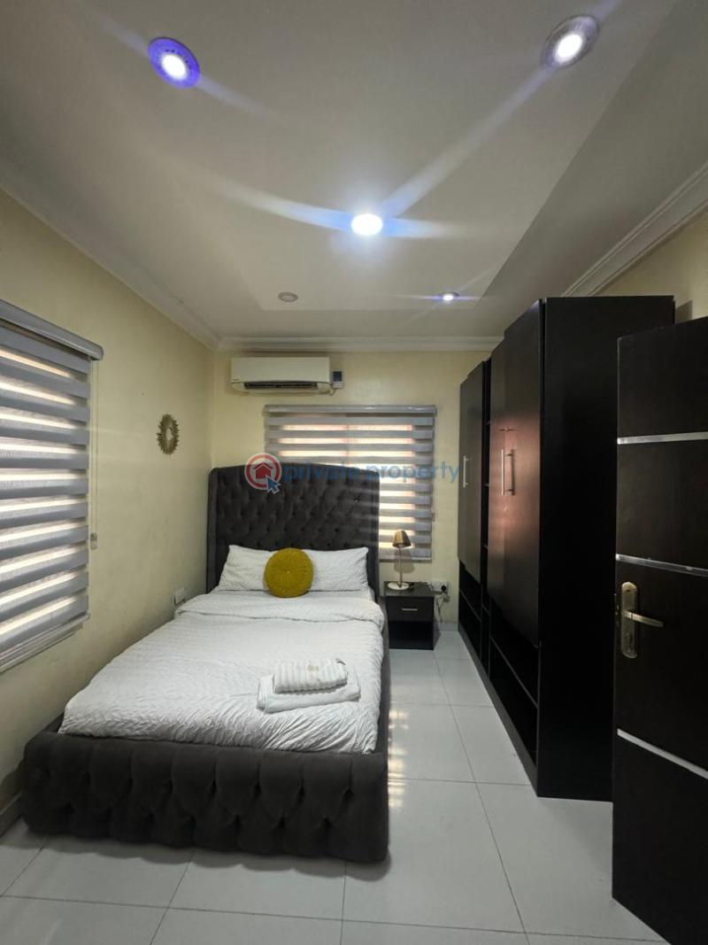 2-bedroom apartment - 3 2 bedroom Flat & Apartment For Rent Lekki Phase 1 Lagos - 3