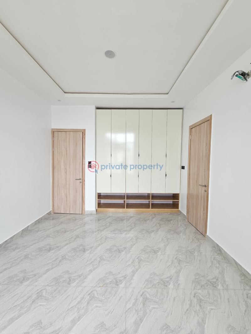 2 bedroom Flat & Apartment For Sale Ikota Lekki Lagos - 3