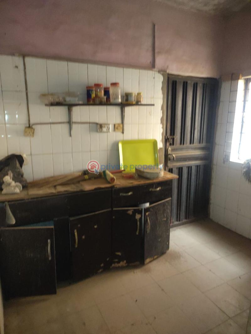 2 bedroom Block Of Flats For Sale Adeboruwa Housing Estate Igbogbo Ikorodu Lagos - 5