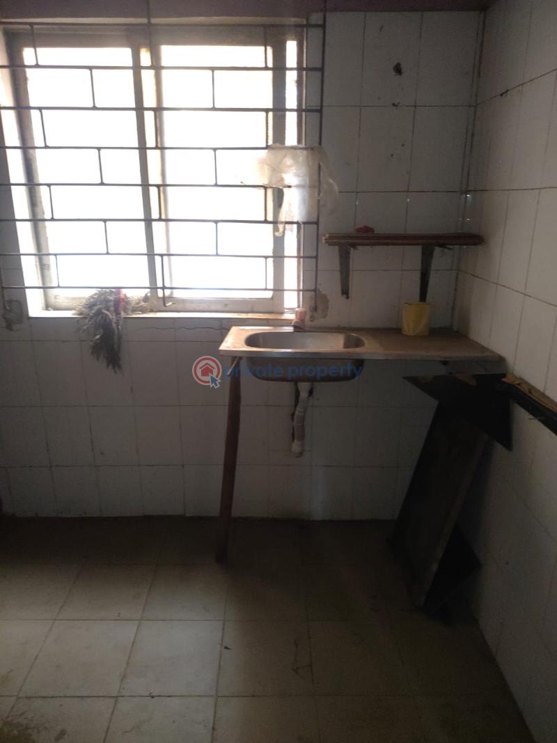 2 bedroom Block Of Flats For Sale Adeboruwa Housing Estate Igbogbo Ikorodu Lagos - 8