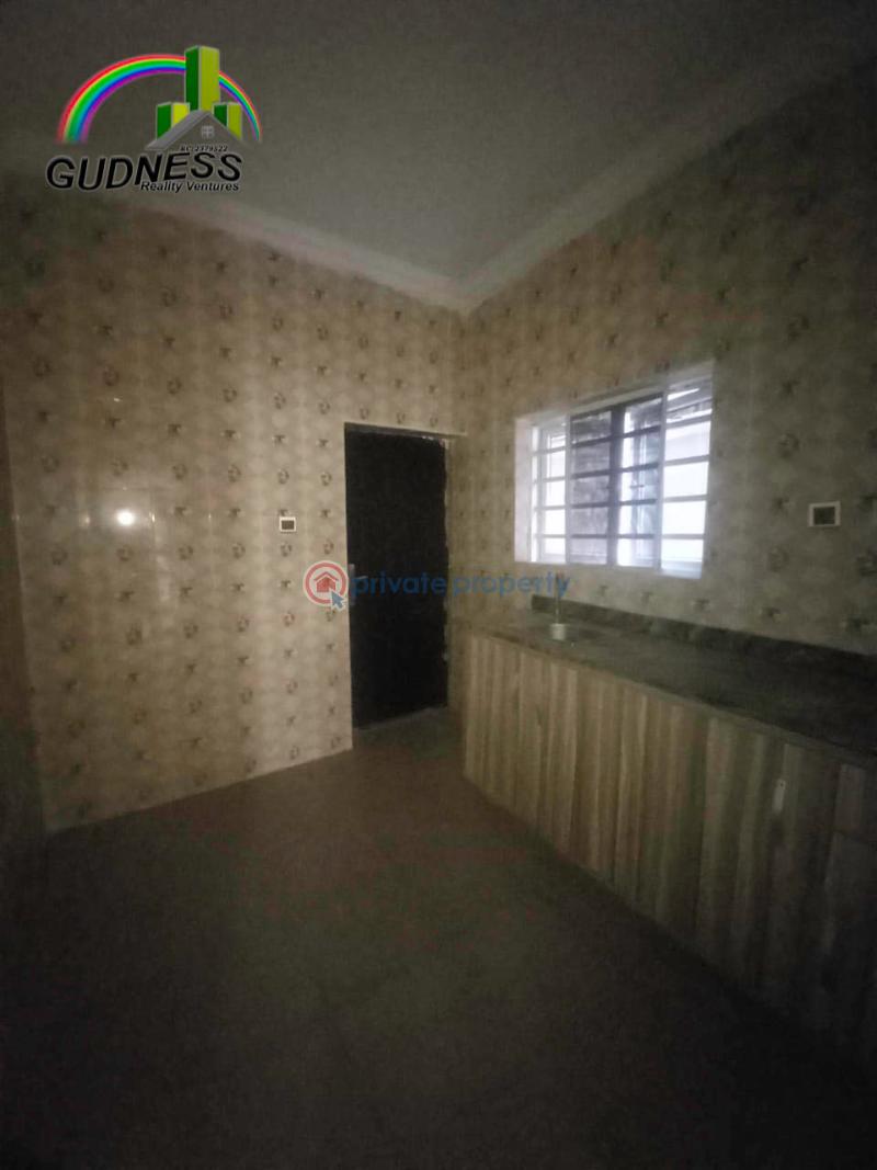 2 bedroom Flat & Apartment For Rent Mobil Road, Ilaje Ajah Lagos - 3